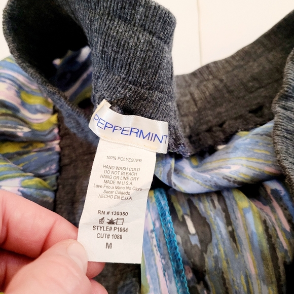 NWOT drawstring pants - Picture 11 of 11